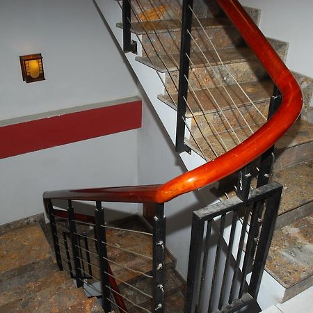 Volga Hotel Hue Zewnętrze zdjęcie
