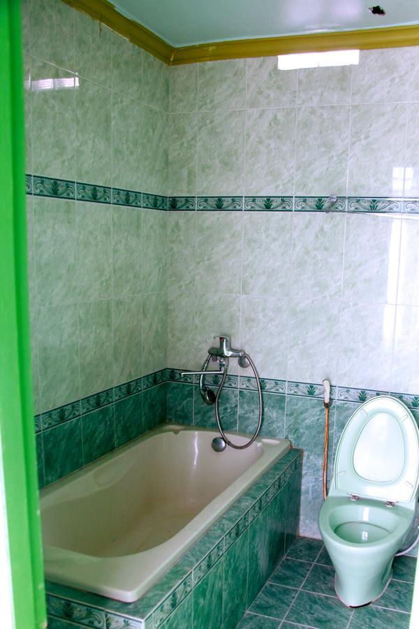 Volga Hotel Hue Zewnętrze zdjęcie